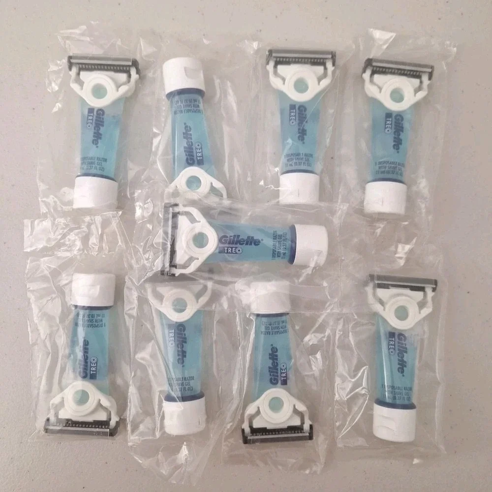 Gillette TREO Disposable‎ Razors With Built-in Shave Gel (9 ct.) NEW SEALED